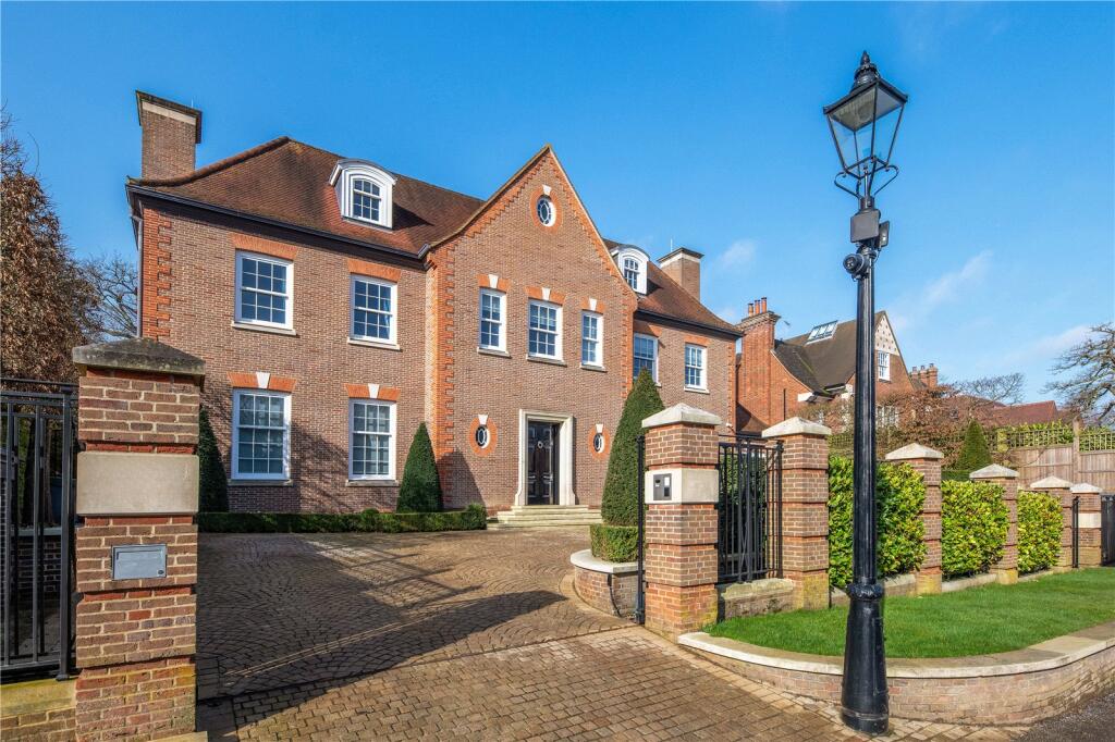 Main image of property: Courtenay Avenue, Highgate, London