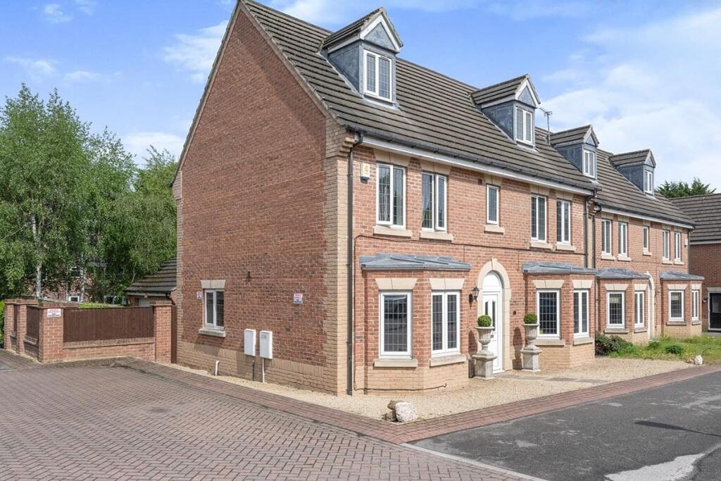 Main image of property: Apple Tree Way, Bessacarr, Doncaster, DN4