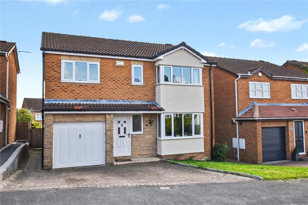 Main image of property: Longwood Fold, West Ardsley, Wakefield, Leeds