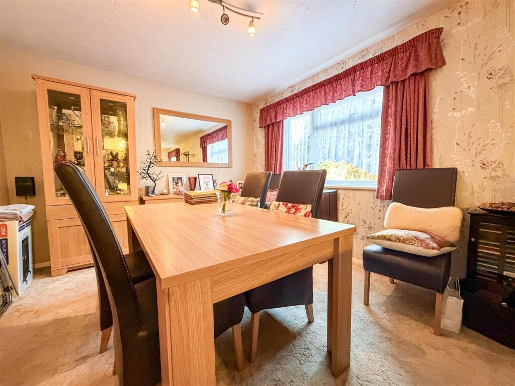 House in Clacton-on-Sea, Great Clacton - More