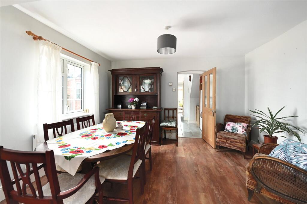 House in Reading - View 5