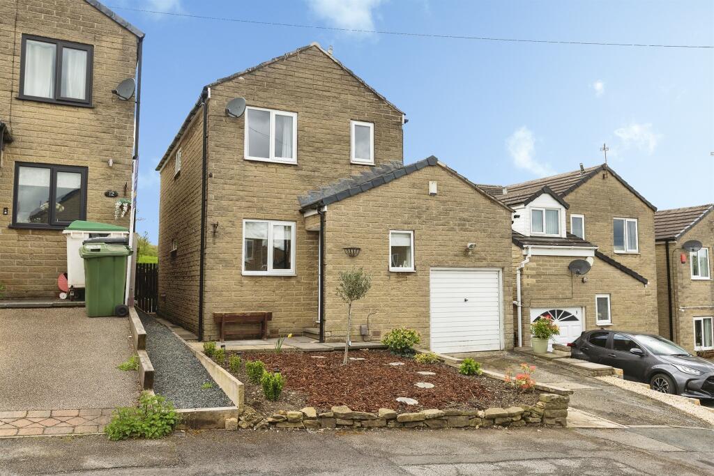 Main image of property: South Street, Oakenshaw, Bradford