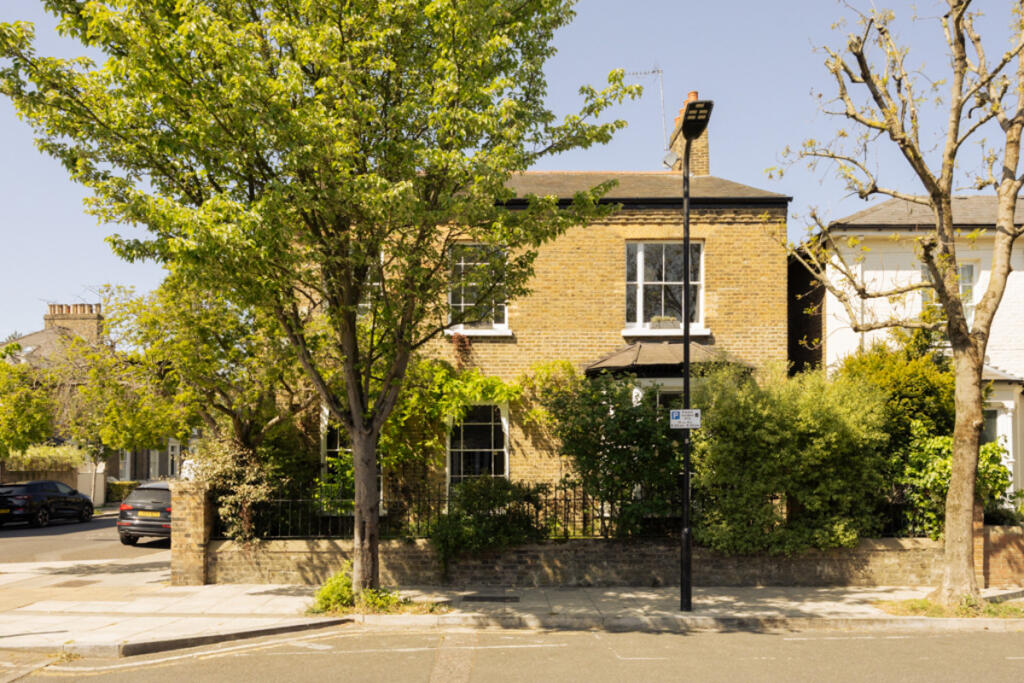 Clifton House, Malvern Road, London Fields, London, E8 photo 2