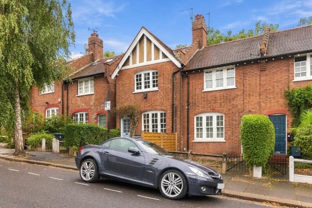House in London, Muswell Hill - More