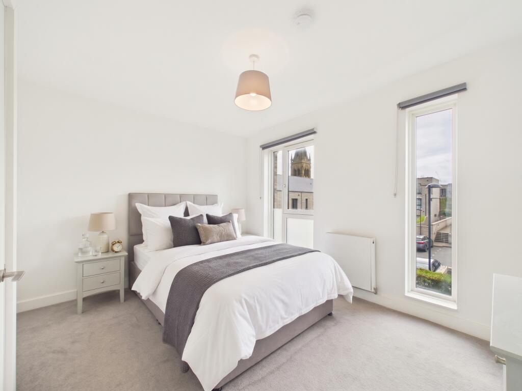 House in Salford, Blackfriars, Lower Broughton - More