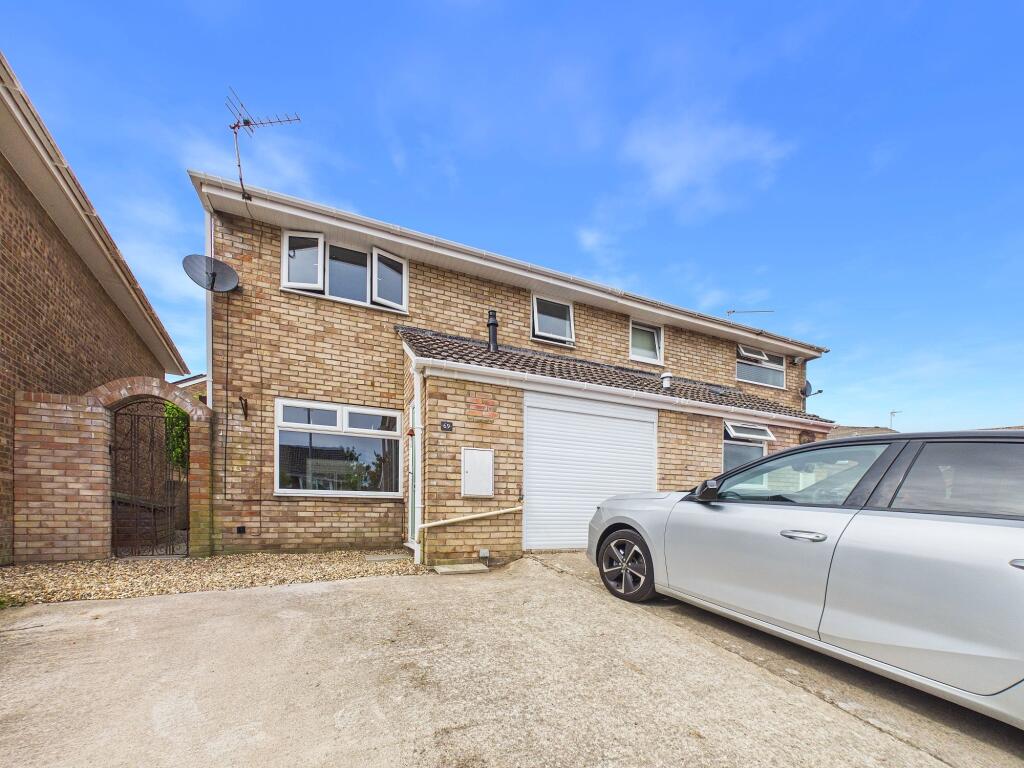 Main image of property: Harding Close, Boverton, CF61