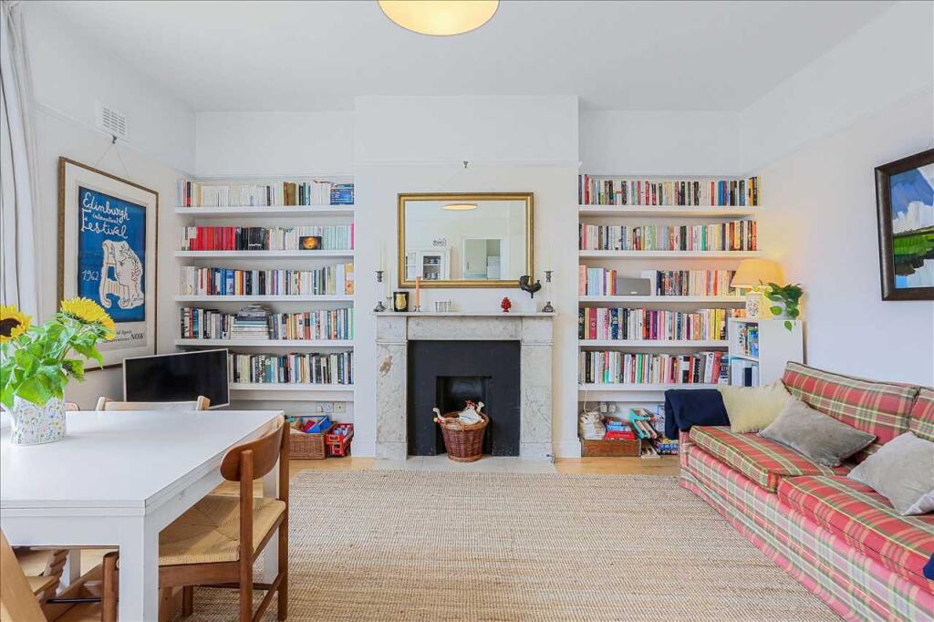 Apartment in London - View 5