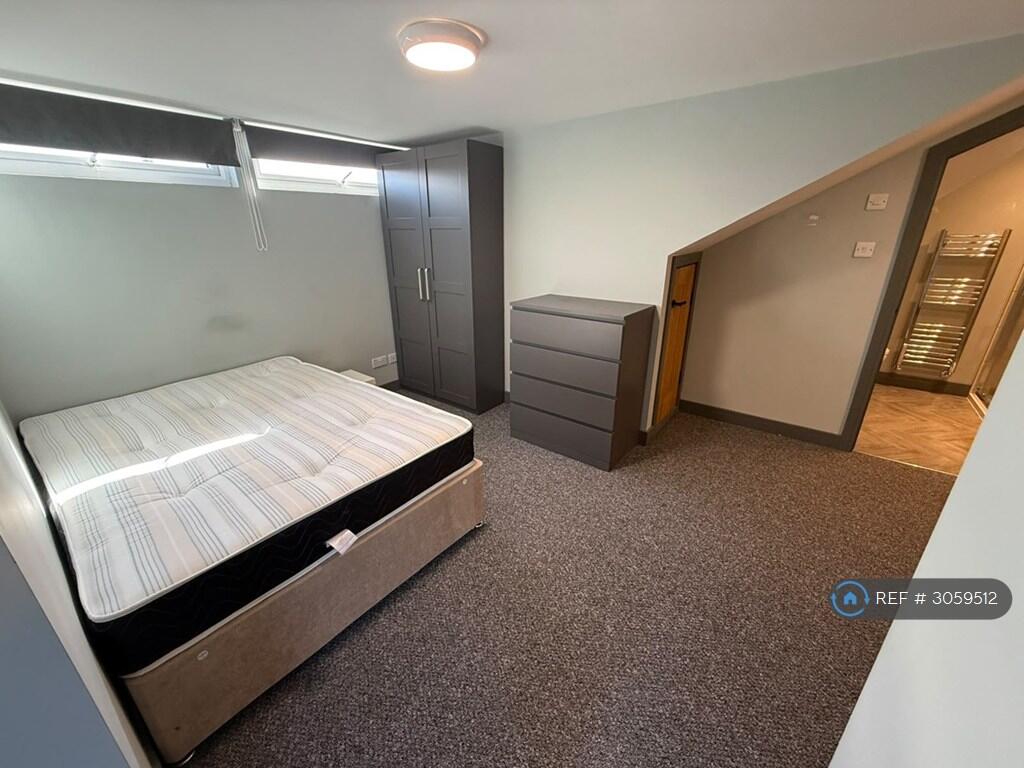 Main image of property: Bath Road, Bristol, BS4