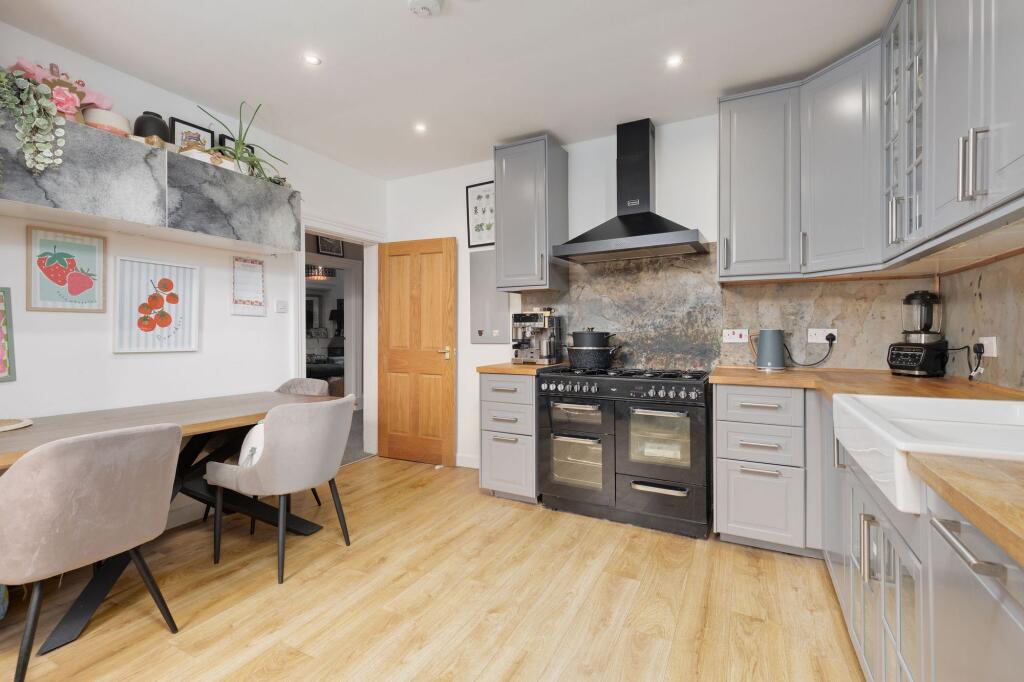 House in Tillicoultry, Clackmannanshire - View 3