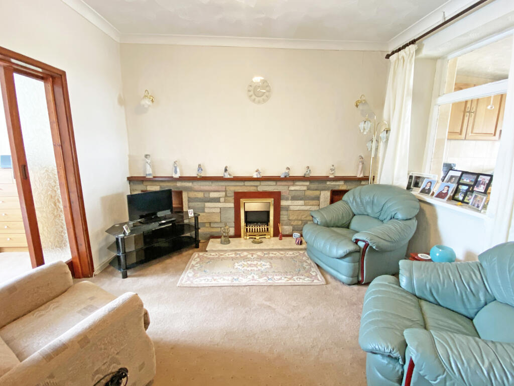 Llwyncelyn Terrace, Nelson, Treharris, CF46 6HF photo 4