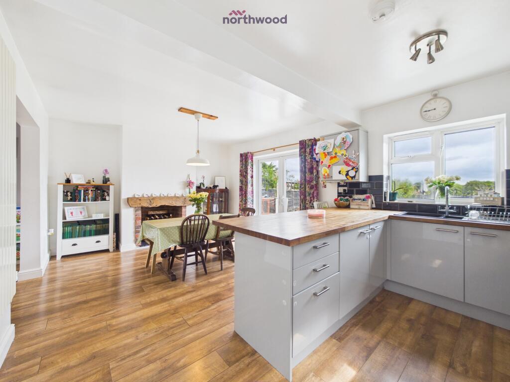 House in Llandudno, Broughton - More