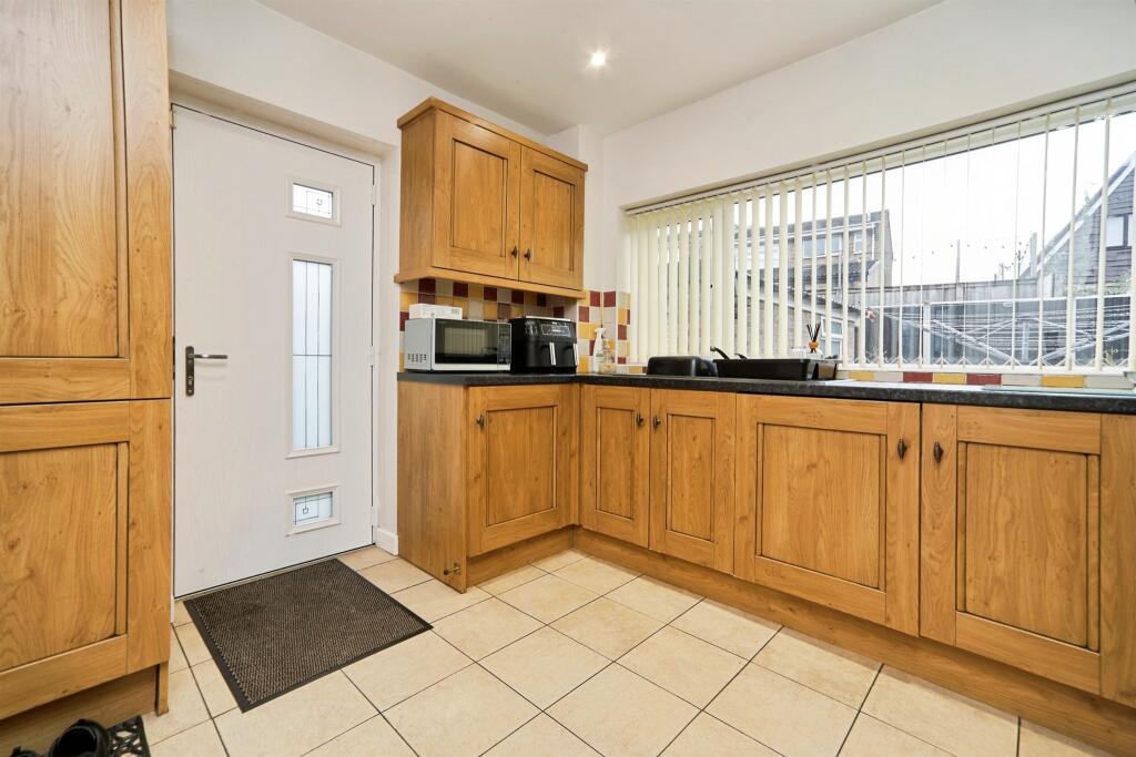 House in Leeds, West Yorkshire - More