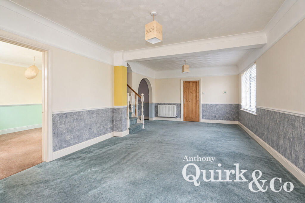 House in Southend-on-Sea - View 3