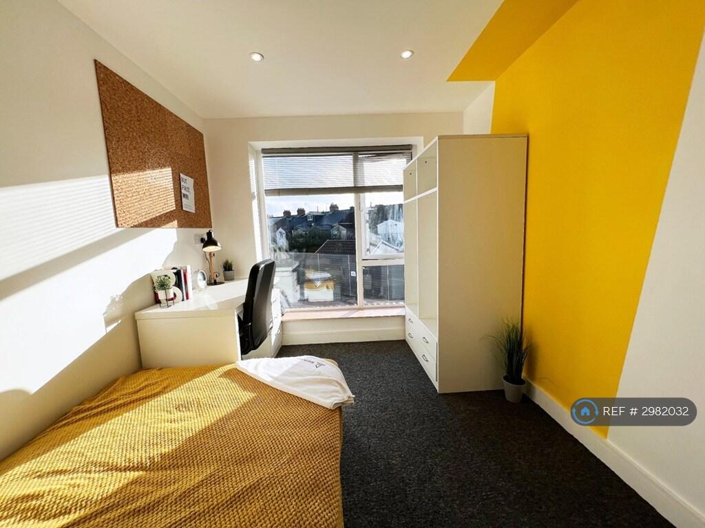 Main image of property: Cathays Terrace, Cardiff, CF24