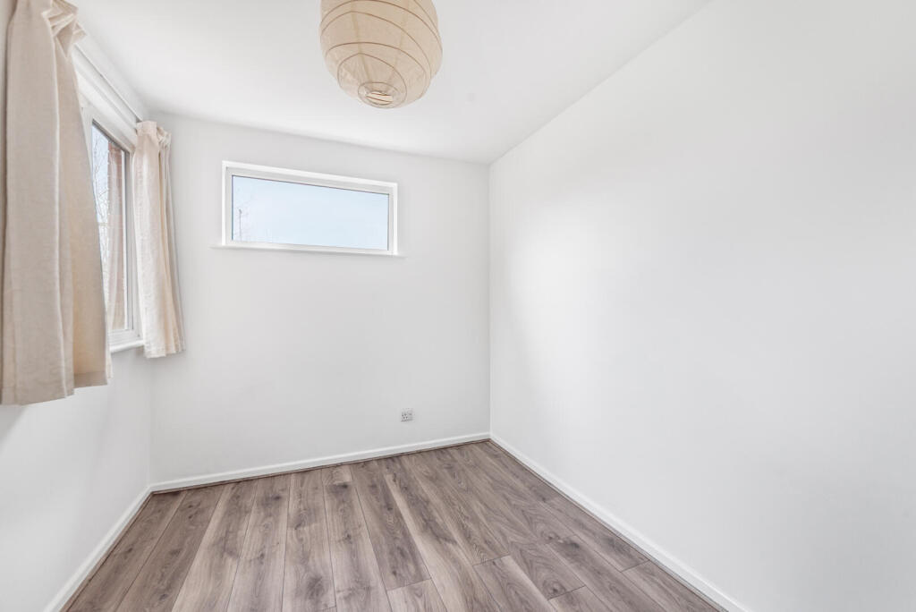 House in Redditch, Winyates Green - More