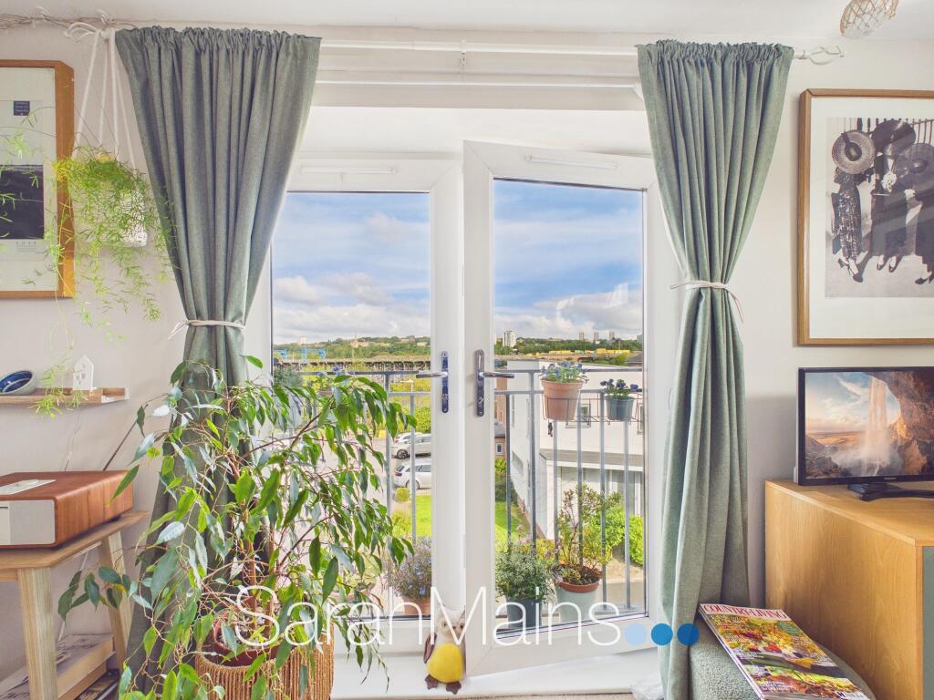 Apartment in Newcastle upon Tyne - View 4