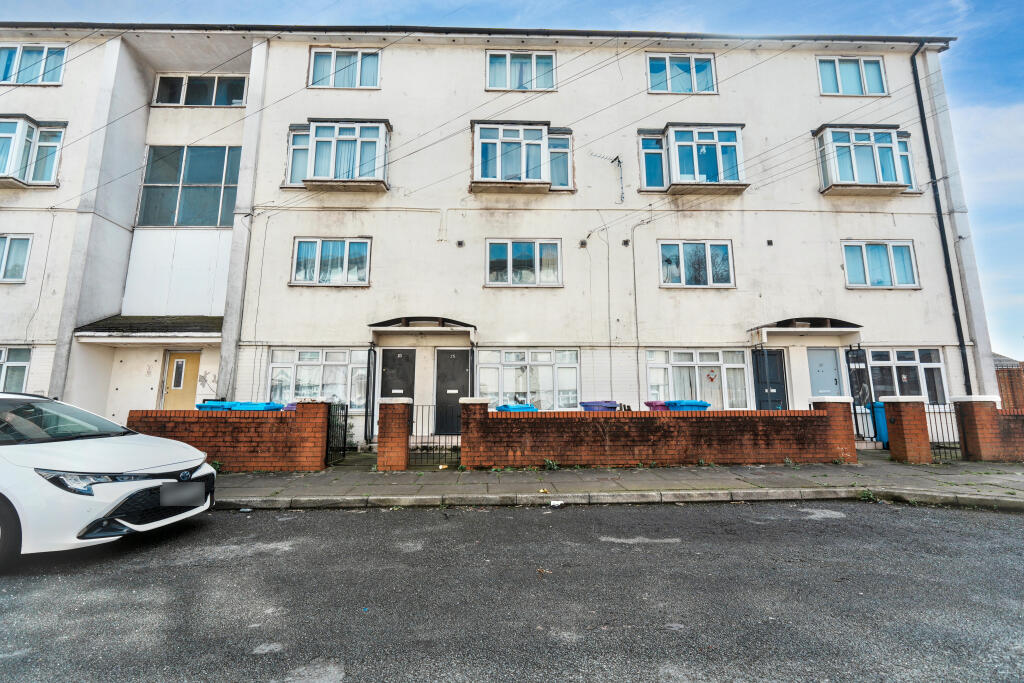 Main image of property: 35 Croxteth Hall Lane, Croxteth, Liverpool L11 4SA