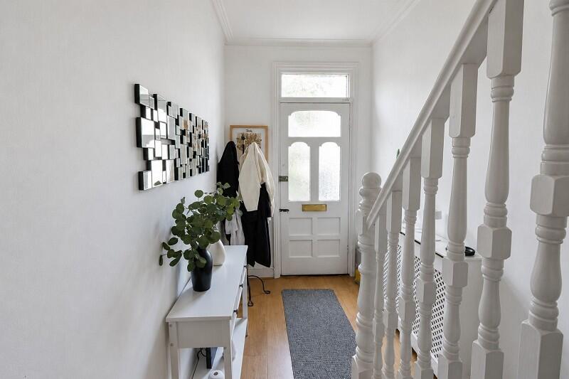 House in London - View 4