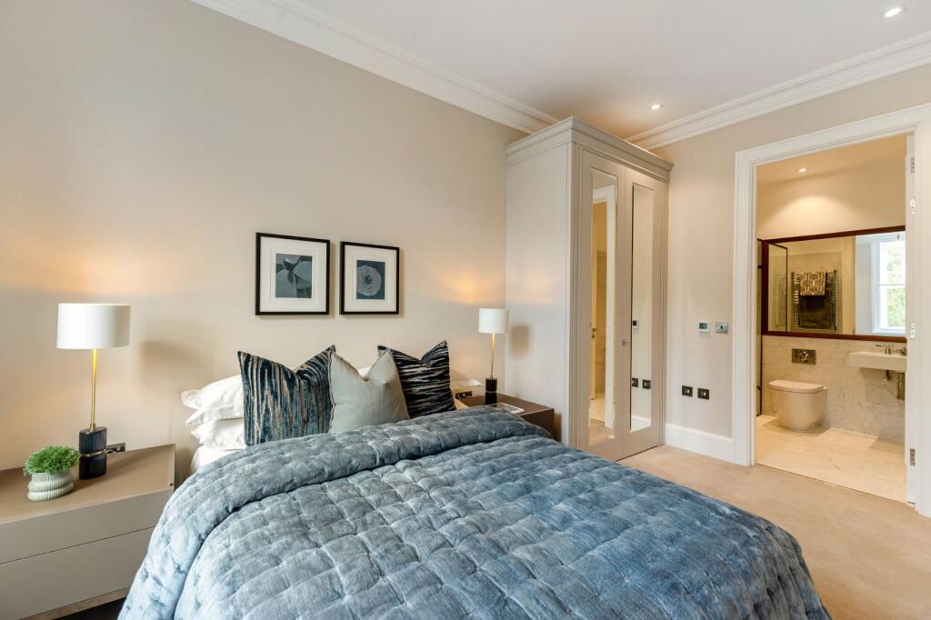 Apartment in Twickenham - More