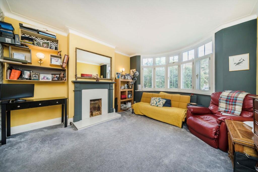 House in Kingston upon Thames - View 4