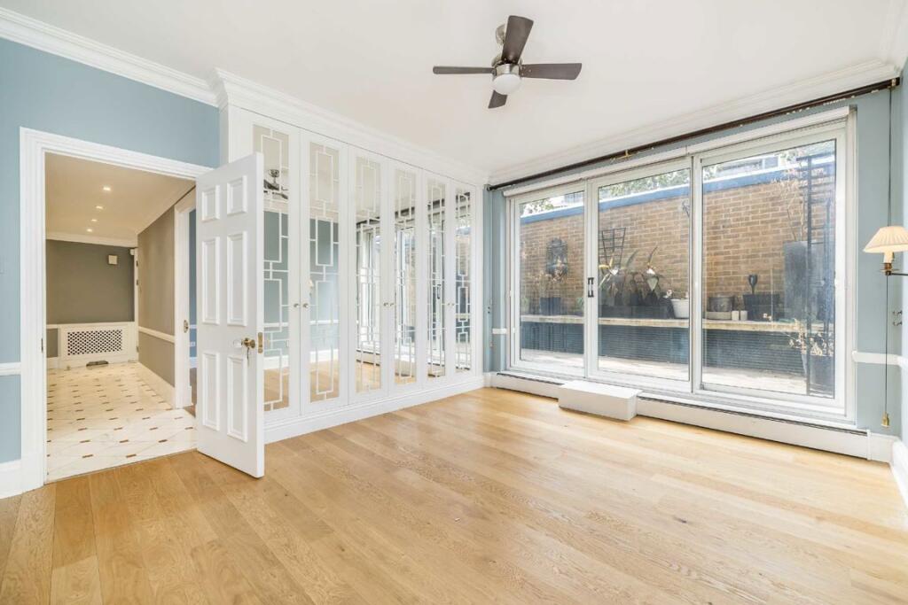 Apartment in London - View 5