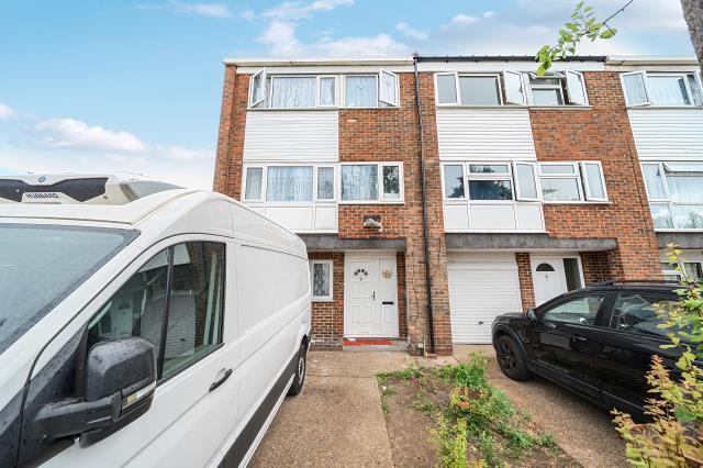 Main image of property: Slough, Berkshire, SL1