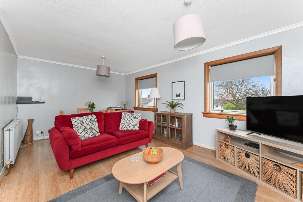 5/5 Balfron Loan, Clermiston, Edinburgh, EH4 7LA - View 3