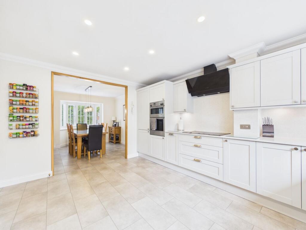 House in Stevenage - View 5