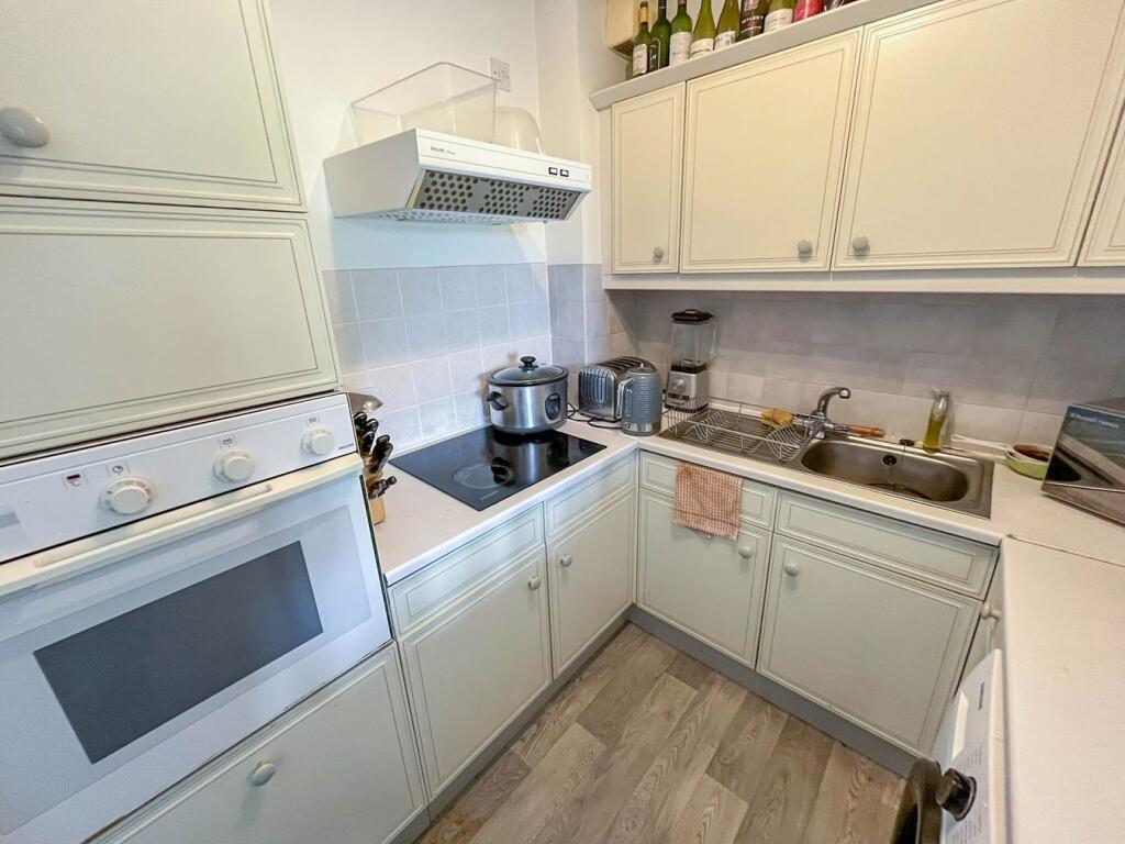 Hanover Gardens, Albert Street, Rugby, CV21 photo 4
