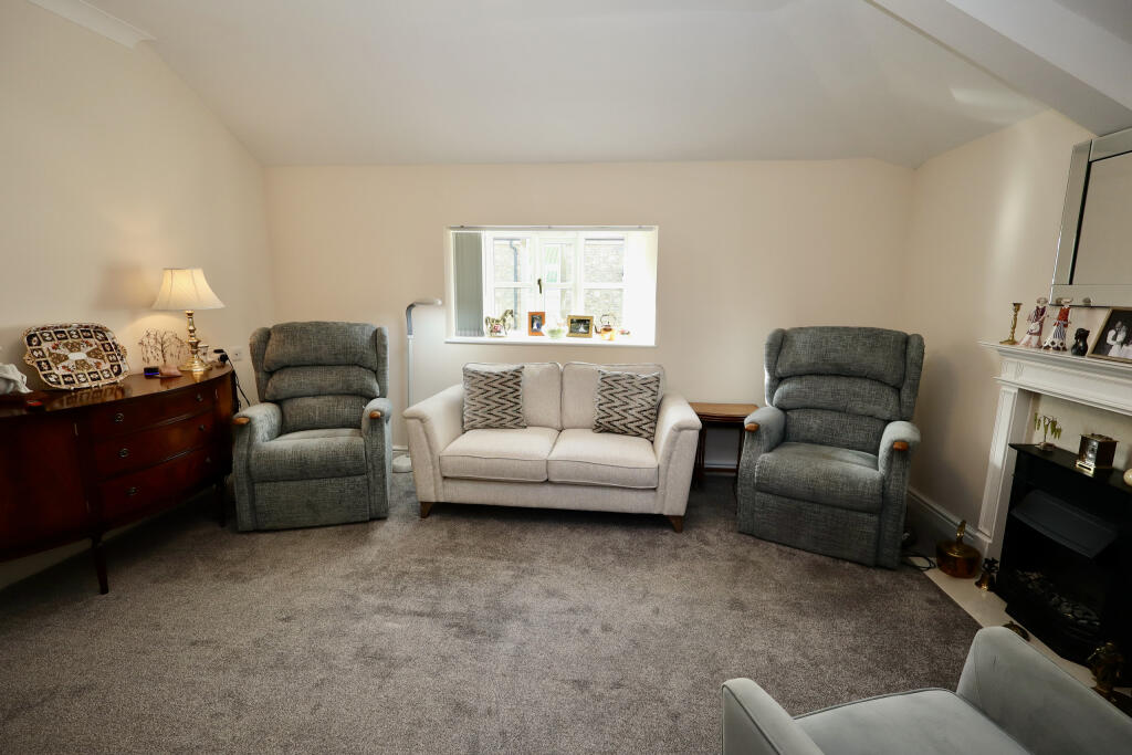 Additional image 15 of King Alfreds Courtyard, Wells