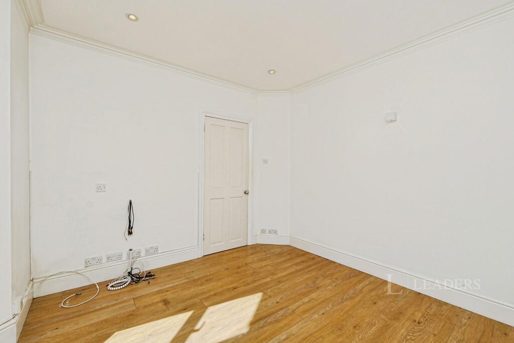House in London - More