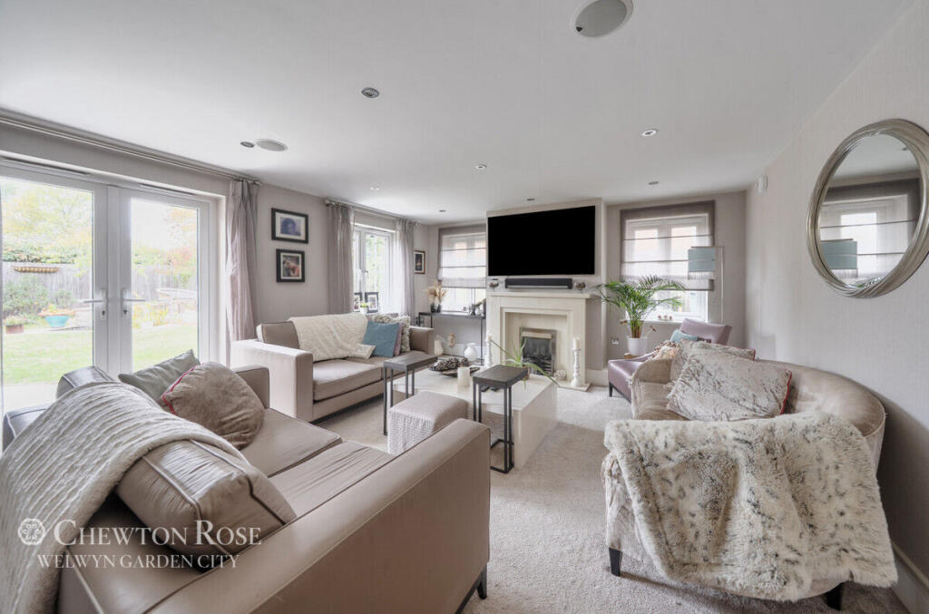 Main image of property: Sevenacres, Welwyn