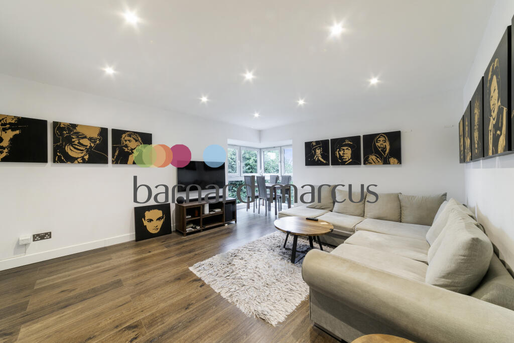 Apartment in Croydon - View 4