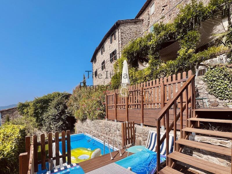 Main image of property: Coreglia Antelminelli, Lucca, Tuscany