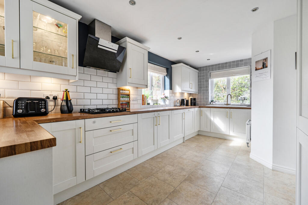 House in Cherwell, Bicester - View 4
