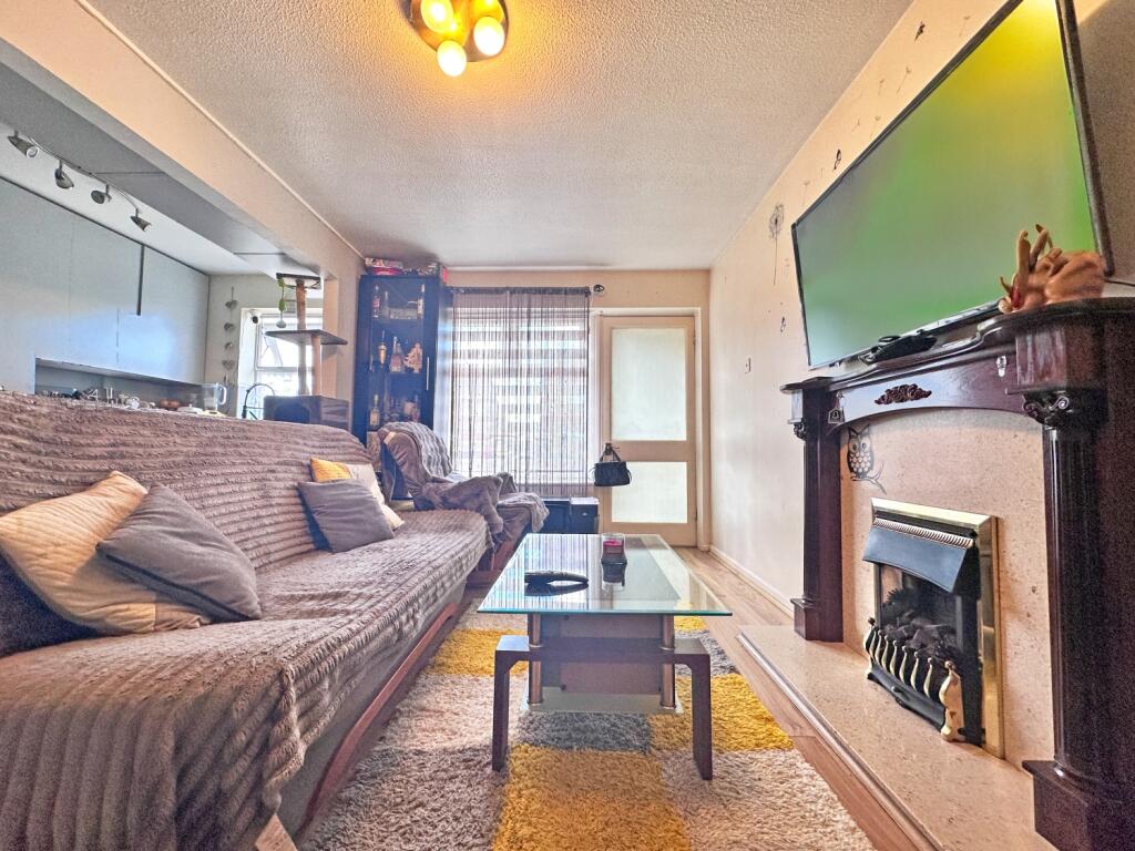 Apartment in Sandwell, Horseley Heath - View 4