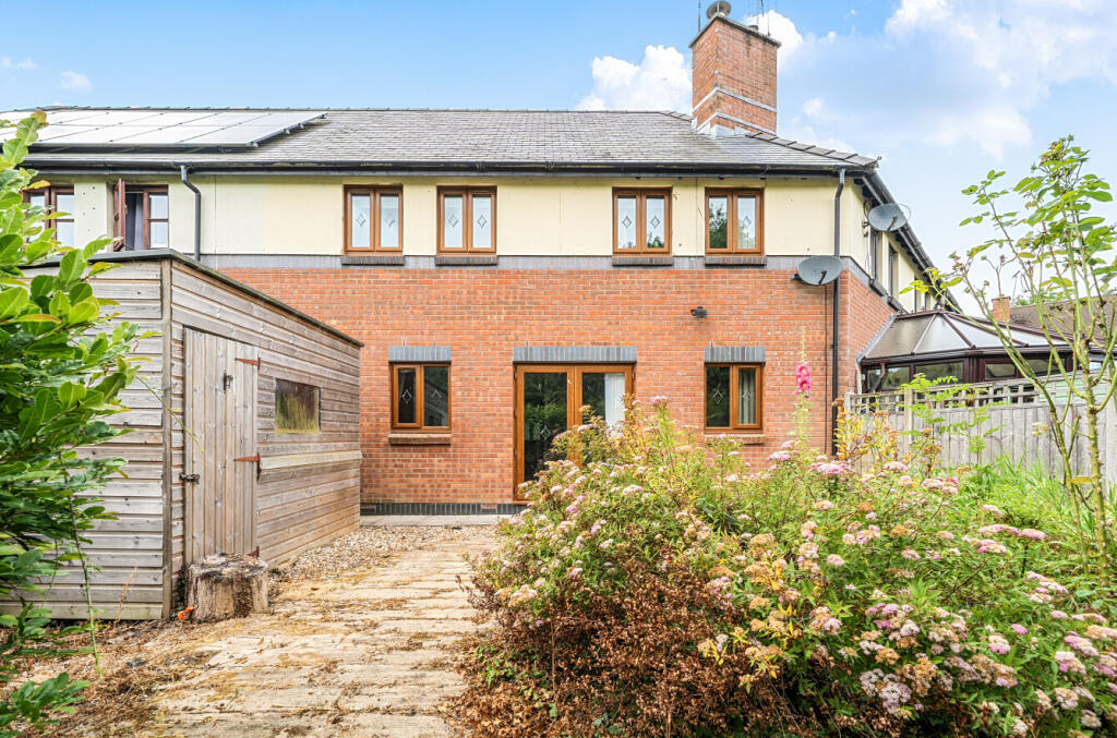 Kings Meadow, Wigmore, Leominster, Herefordshire, HR6 9UX photo 2