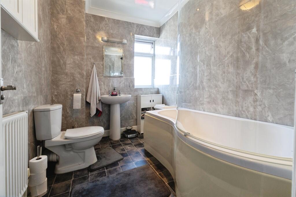 House in Stockton-on-Tees - More