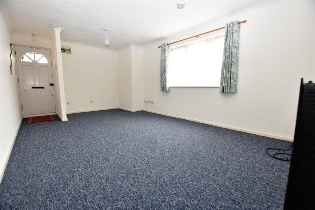 Apartment in Chelmsford, South Woodham Ferrers - View 2
