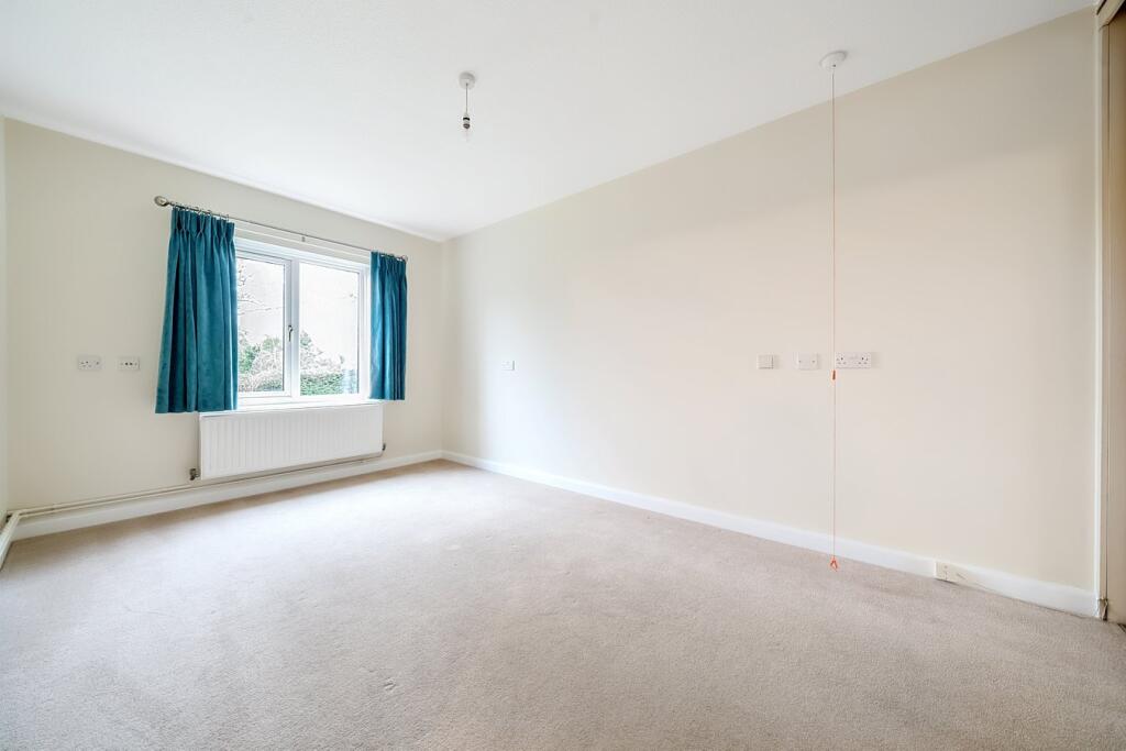 Apartment in Reading - More