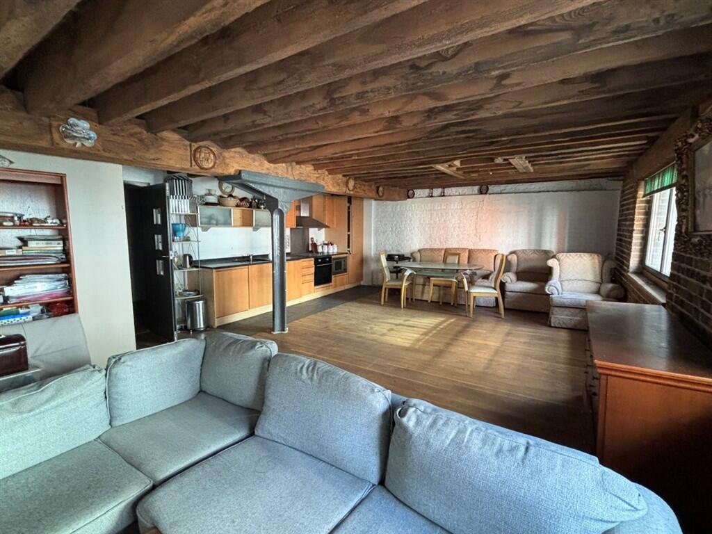 Apartment in London - More