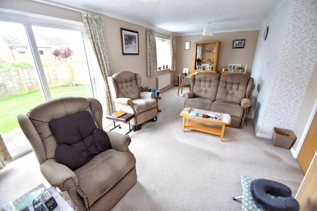 House in Eastbourne, Langney - View 4