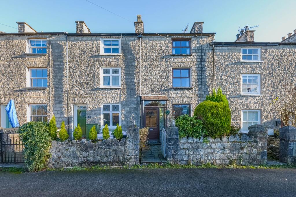 Main image of property: 20 Castle Crescent, Kendal