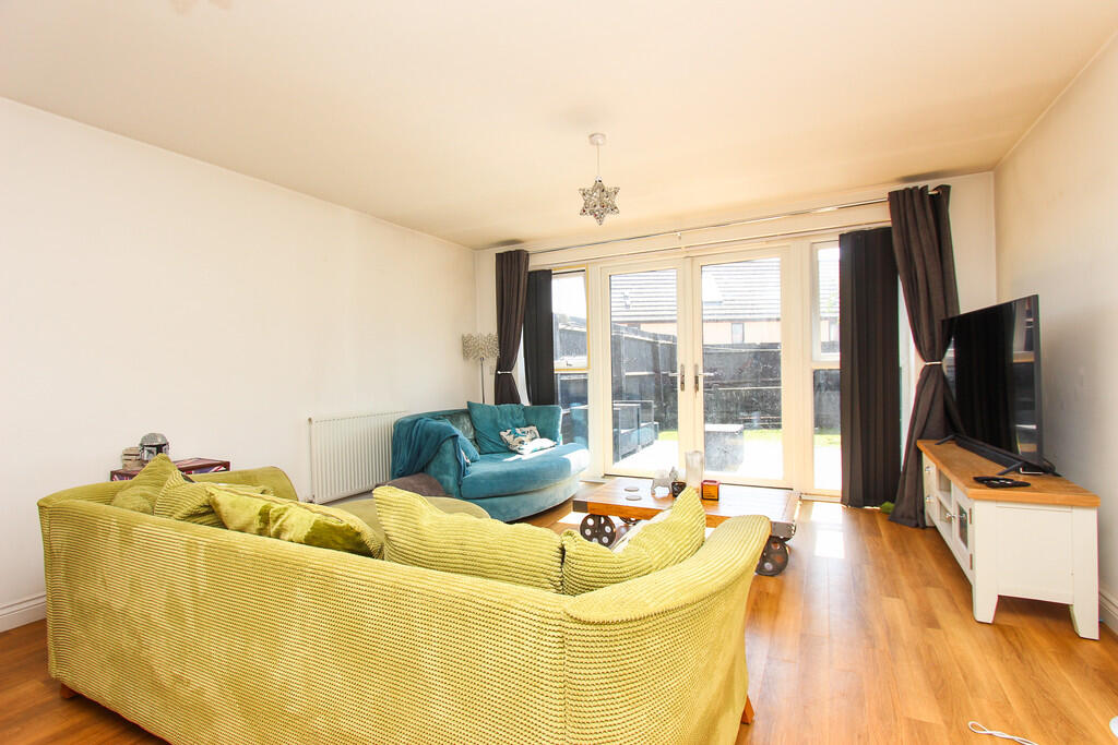 Neptune Road, Wellingborough - View 2