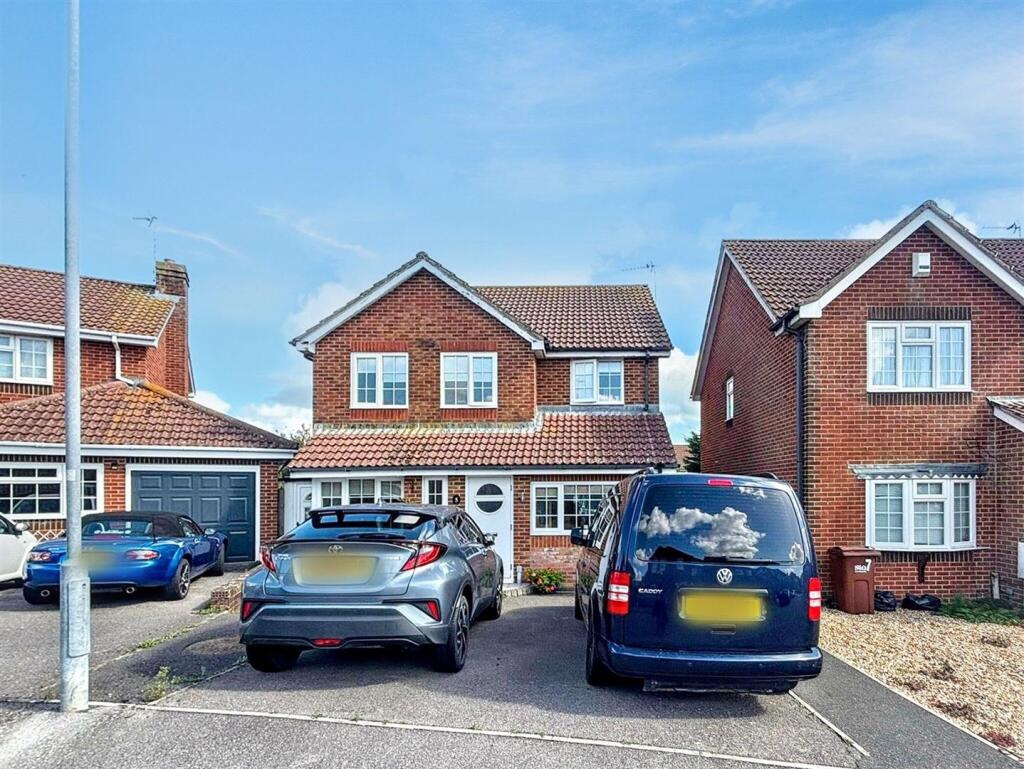 Piltdown Way, Eastbourne