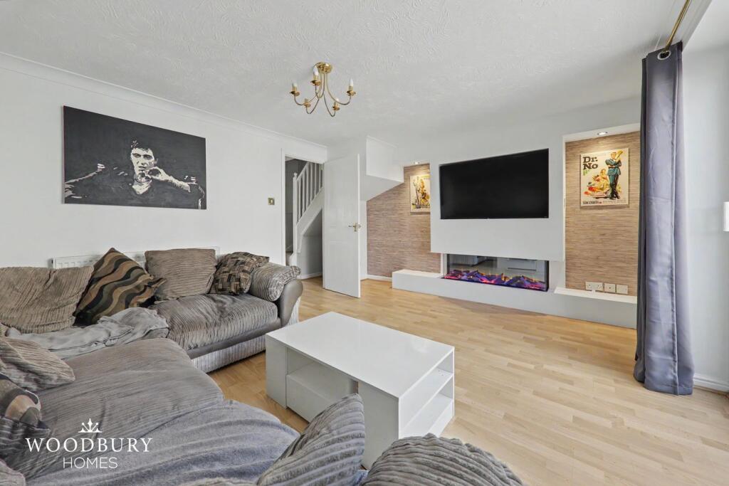 House in Epping Forest, Loughton - View 2