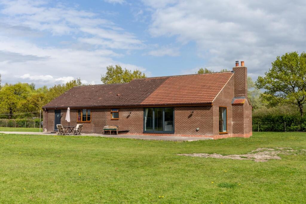 Storwood Kennels, Melbourne, York, YO42 4SY photo 3