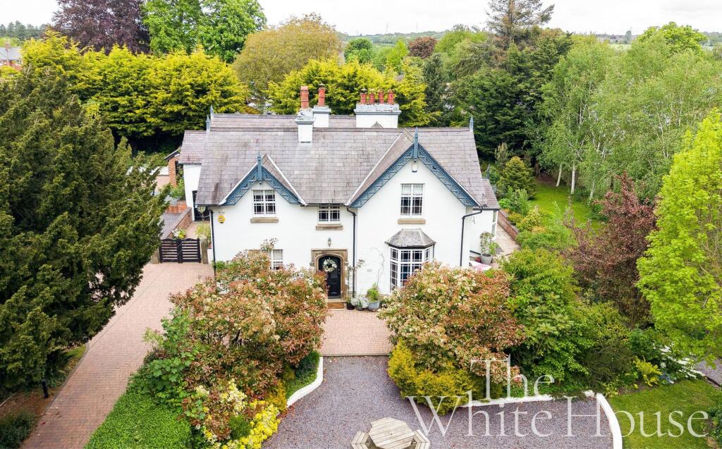 Main image of property: Wrexham Road, Mold, CH7