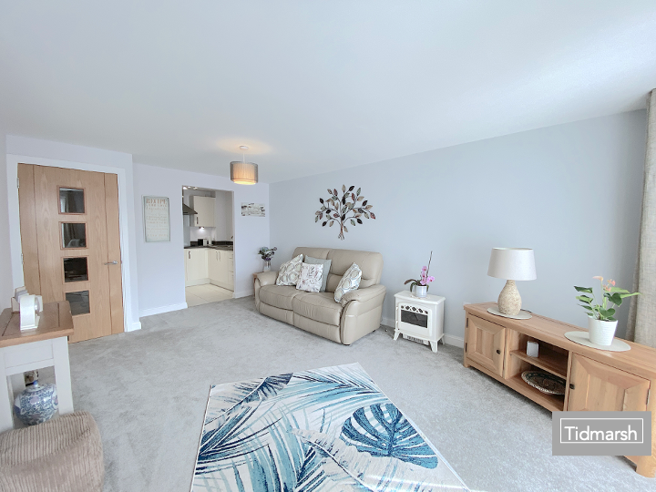 22 Brindley Gardens, Codsall WV8 1FL photo 2