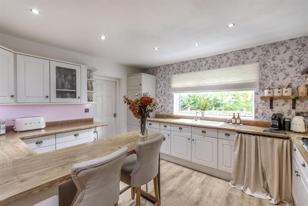 House in Sheffield - View 5